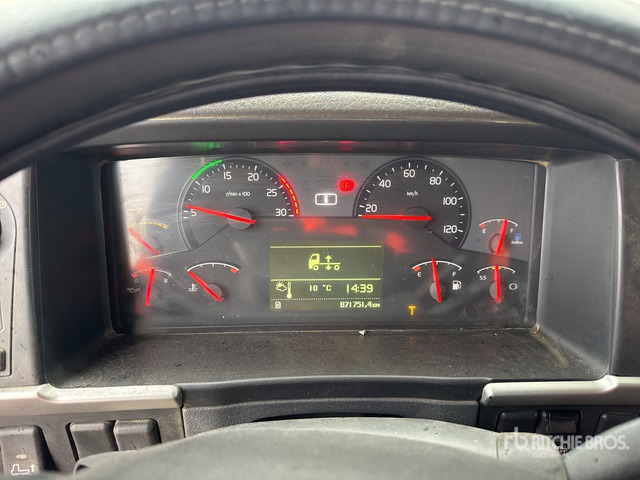 2011 Volvo FM450 4x2 Tracteur Routier S/A Sleeper Truck Tractor - Тягач: фото 2 2011 Volvo FM450 4x2 Tracteur Routier S/A Sleeper Truck Tractor - Тягач: фото 2