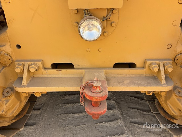 1981 Cat D8K w/ Midwestern M583 Conversion Pipelayer - Трубоукладчик: фото 4 1981 Cat D8K w/ Midwestern M583 Conversion Pipelayer - Трубоукладчик: фото 4