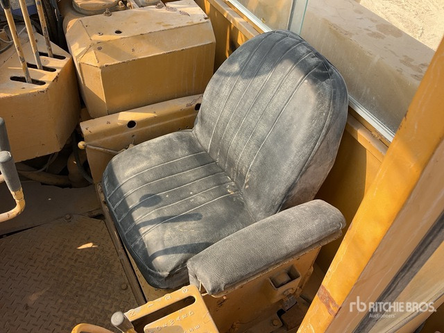 1981 Cat D8K w/ Midwestern M583 Conversion Pipelayer - Трубоукладчик: фото 5 1981 Cat D8K w/ Midwestern M583 Conversion Pipelayer - Трубоукладчик: фото 5