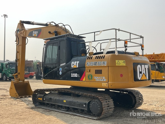 2010 Cat 320 D Tracked Excavator - Гусеничный экскаватор: фото 2 2010 Cat 320 D Tracked Excavator - Гусеничный экскаватор: фото 2
