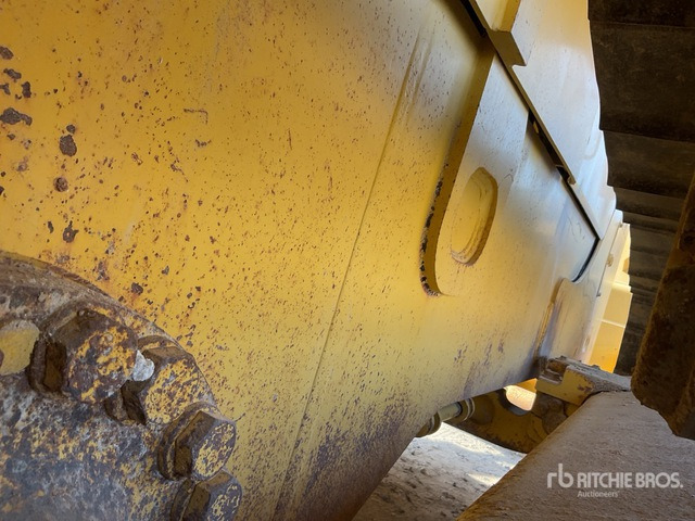 2014 Komatsu D155A-6 Crawler Dozer - Бульдозер: фото 4 2014 Komatsu D155A-6 Crawler Dozer - Бульдозер: фото 4