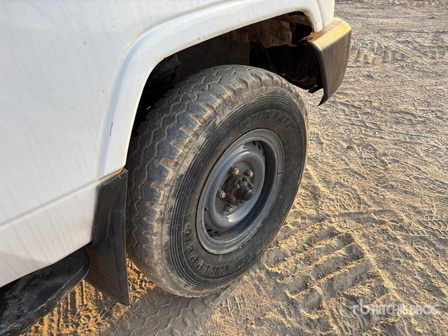 2018 Toyota Land Cruiser 78R 4x4 SUV - Внедорожник: фото 4 2018 Toyota Land Cruiser 78R 4x4 SUV - Внедорожник: фото 4