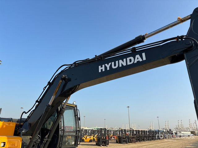 2023 Hyundai R215 Smart Tracked Excavator - Гусеничный экскаватор: фото 4 2023 Hyundai R215 Smart Tracked Excavator - Гусеничный экскаватор: фото 4