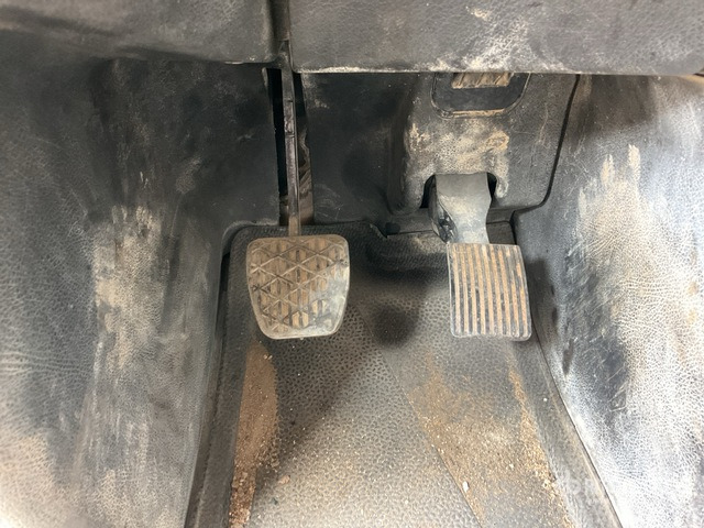 2014 Mercedes-Benz Actros 3345 6x4 T/A Sleeper Truck Tractor - Тягач: фото 4 2014 Mercedes-Benz Actros 3345 6x4 T/A Sleeper Truck Tractor - Тягач: фото 4