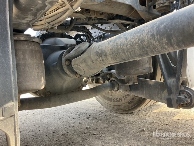 2015 Mercedes-Benz Actross 1843LS 4x2 S/A Sleeper Truck Tractor - Тягач: фото 5 2015 Mercedes-Benz Actross 1843LS 4x2 S/A Sleeper Truck Tractor - Тягач: фото 5