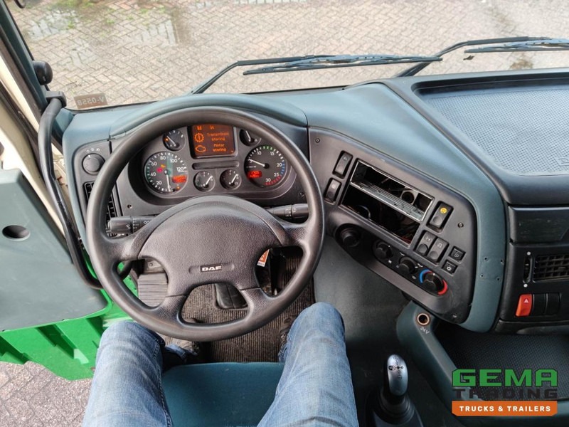 DAF FAK XF95.430 8x2 SuperSpaceCab Euro3 - CurtainSider 7.31m + Ramp 16T - MachineTransporter - 6 Persons (V558) в лизинг DAF FAK XF95.430 8x2 SuperSpaceCab Euro3 - CurtainSider 7.31m + Ramp 16T - MachineTransporter - 6 Persons (V558): фото 17 DAF FAK XF95.430 8x2 SuperSpaceCab Euro3 - CurtainSider 7.31m + Ramp 16T - MachineTransporter - 6 Persons (V558) в лизинг DAF FAK XF95.430 8x2 SuperSpaceCab Euro3 - CurtainSider 7.31m + Ramp 16T - MachineTransporter - 6 Persons (V558): фото 17