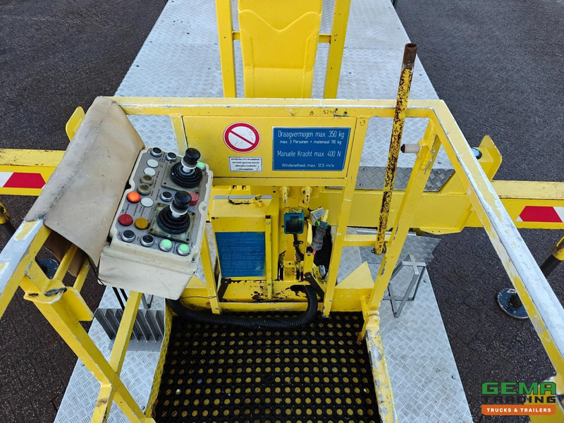 Грузовик DAF LF 180 FA 4x2 Dagcab Euro6A - T225 Ruthman - Hoogwerker- 101.534km - 04/2026 APK: фото 18 Грузовик DAF LF 180 FA 4x2 Dagcab Euro6A - T225 Ruthman - Hoogwerker- 101.534km - 04/2026 APK: фото 18