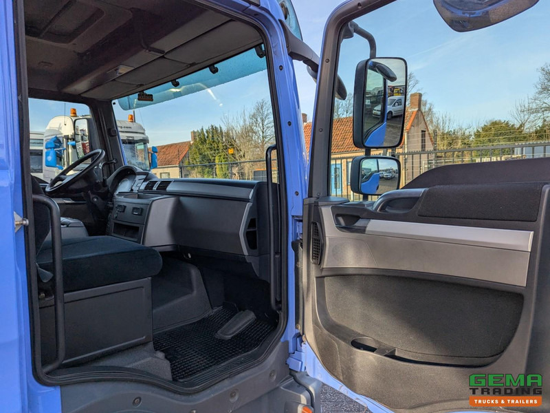 Грузовик MAN TGL 7.150 4x2 Dagcabine Euro6 - Camper/Kart/Motor/ Mobiele Werkplaats - Laadklep 750KG - Zonnepaneel: фото 12 Грузовик MAN TGL 7.150 4x2 Dagcabine Euro6 - Camper/Kart/Motor/ Mobiele Werkplaats - Laadklep 750KG - Zonnepaneel: фото 12