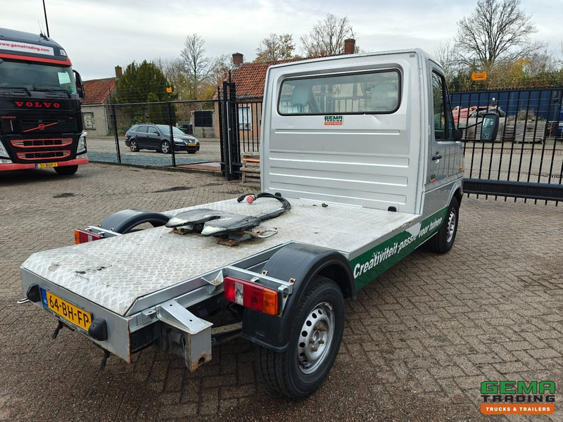 Volkswagen Lt 35 2.5 TDI BE-Trekker - Handgeschakeld - 5 Cil. - Blad geveerd - 136.000km - Тягач: фото 4 Volkswagen Lt 35 2.5 TDI BE-Trekker - Handgeschakeld - 5 Cil. - Blad geveerd - 136.000km - Тягач: фото 4