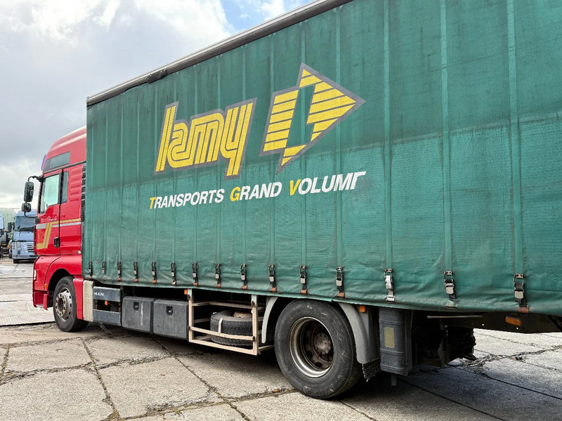 MAN TGA 18.440 4X2 BOX Spring/Air EURO3 Retarder ZF Manual - Грузовик с закрытым кузовом: фото 3 MAN TGA 18.440 4X2 BOX Spring/Air EURO3 Retarder ZF Manual - Грузовик с закрытым кузовом: фото 3
