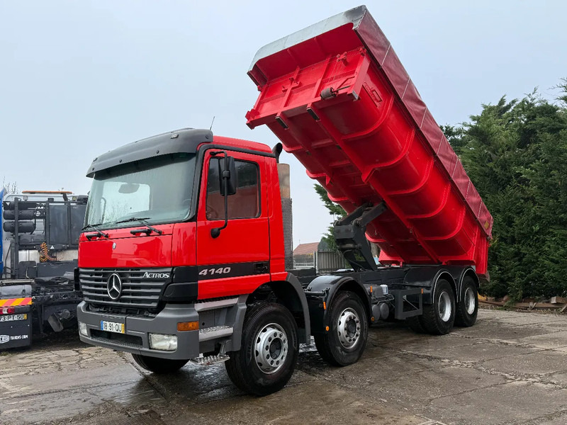 Mercedes-Benz Actros 4140 V6 8X4 Tipper Spring/Spring Man. Gear*TOP CONDITION* - Самосвал: фото 2 Mercedes-Benz Actros 4140 V6 8X4 Tipper Spring/Spring Man. Gear*TOP CONDITION* - Самосвал: фото 2