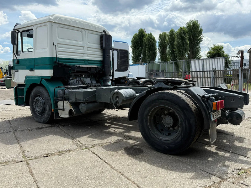 MAN 19.403 4X2 Tractor-unit Spring/Air ZF Manual Gear Low cabine - Тягач: фото 3 MAN 19.403 4X2 Tractor-unit Spring/Air ZF Manual Gear Low cabine - Тягач: фото 3