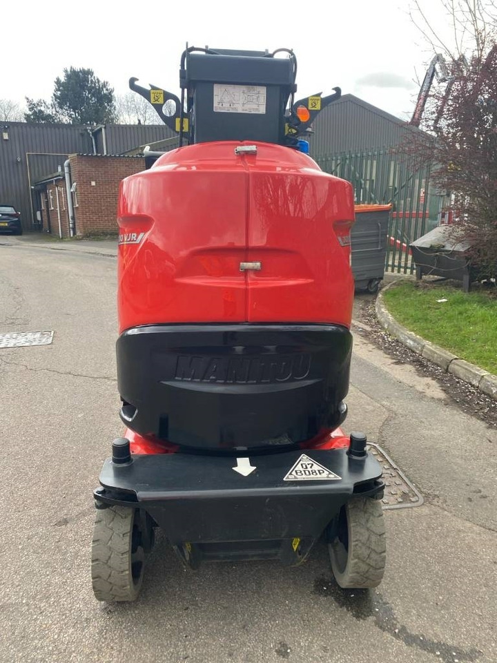 Manitou 100 VJR - Вертикальный мачтовый подъемник: фото 5 Manitou 100 VJR - Вертикальный мачтовый подъемник: фото 5