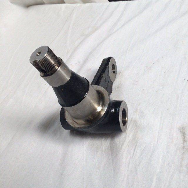 Knuckle, R.H. for Caterpillar - Поворотный кулак для Погрузочно-разгрузочной техники: фото 2 Knuckle, R.H. for Caterpillar - Поворотный кулак для Погрузочно-разгрузочной техники: фото 2