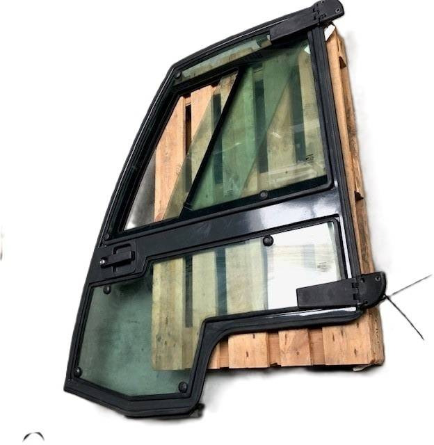 Left door for Nissan - Дверь и запчасти для Погрузочно-разгрузочной техники: фото 3 Left door for Nissan - Дверь и запчасти для Погрузочно-разгрузочной техники: фото 3