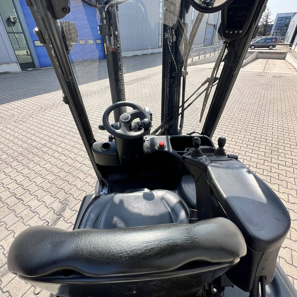 Linde E18PH (386-02) EVO - Электропогрузчик: фото 5 Linde E18PH (386-02) EVO - Электропогрузчик: фото 5