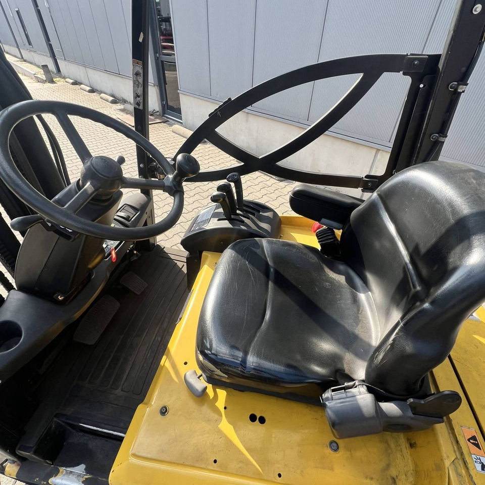 Yale ERP16ATF (SWB) - Электропогрузчик: фото 4 Yale ERP16ATF (SWB) - Электропогрузчик: фото 4