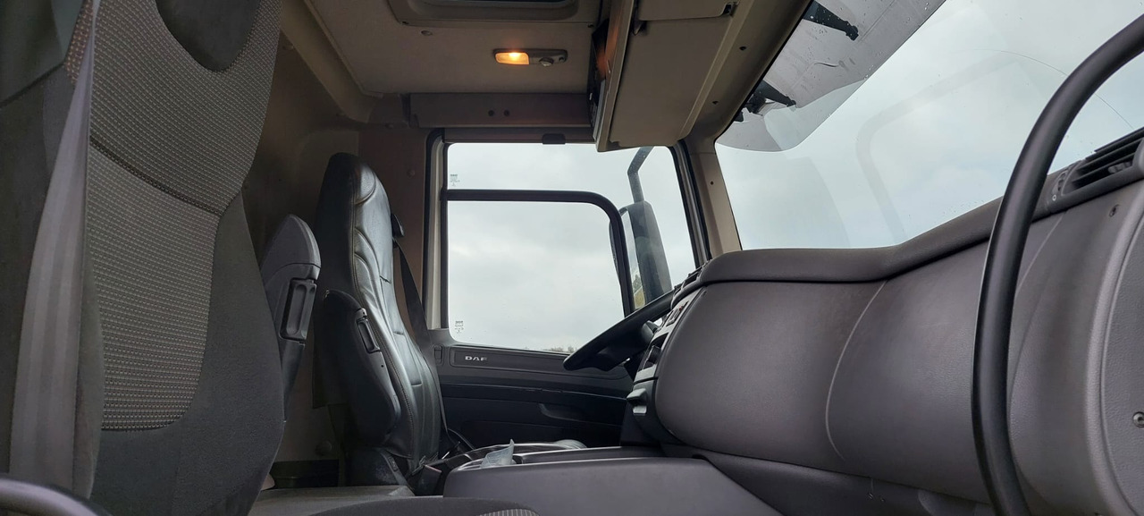 DAF CF400 - Грузовик-цистерна: фото 3 DAF CF400 - Грузовик-цистерна: фото 3