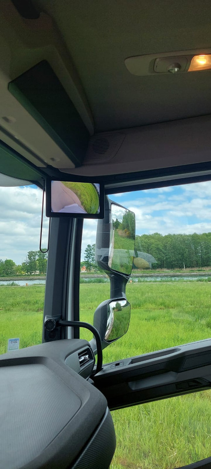 DAF XD300FA - Грузовик-цистерна: фото 5 DAF XD300FA - Грузовик-цистерна: фото 5