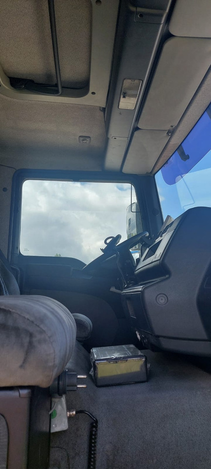 MAN - Грузовик-цистерна: фото 3 MAN - Грузовик-цистерна: фото 3