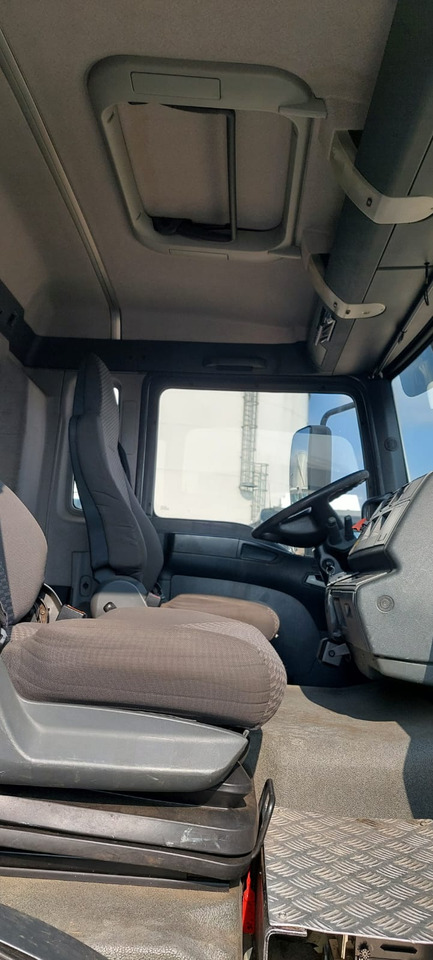 MAN HS 26 FNLC - Грузовик-цистерна: фото 5 MAN HS 26 FNLC - Грузовик-цистерна: фото 5