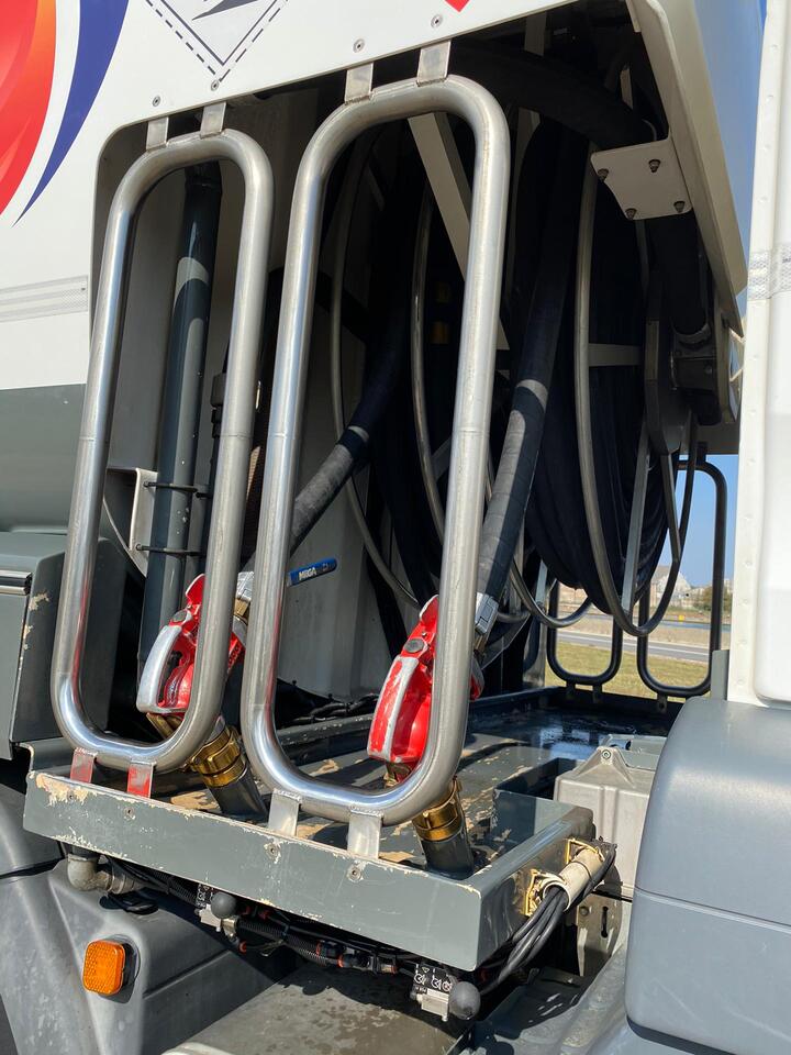 MAN TGS - Грузовик-цистерна: фото 3 MAN TGS - Грузовик-цистерна: фото 3