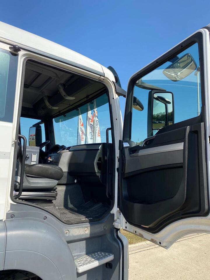 MAN TGS - Грузовик-цистерна: фото 5 MAN TGS - Грузовик-цистерна: фото 5