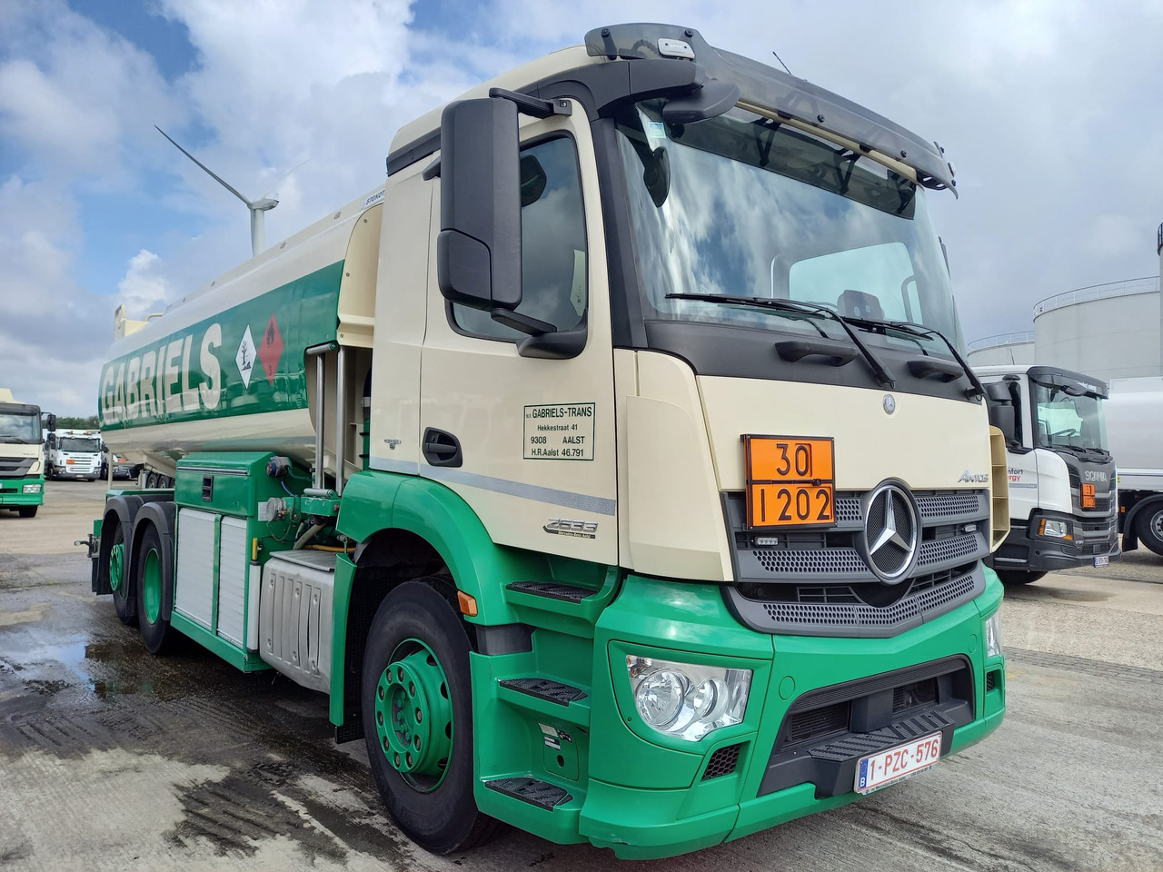 MERCEDES ANTOS - Грузовик-цистерна: фото 5 MERCEDES ANTOS - Грузовик-цистерна: фото 5