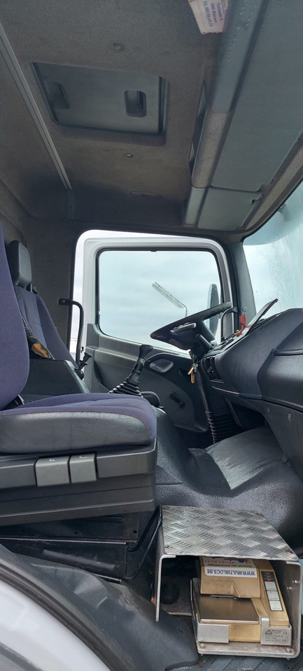 MERCEDES - Грузовик-цистерна: фото 3 MERCEDES - Грузовик-цистерна: фото 3