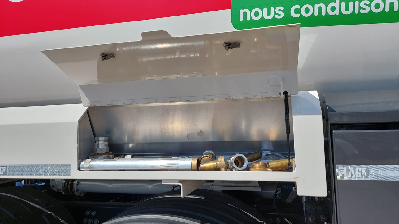 SCANIA P370 - Грузовик-цистерна: фото 4 SCANIA P370 - Грузовик-цистерна: фото 4