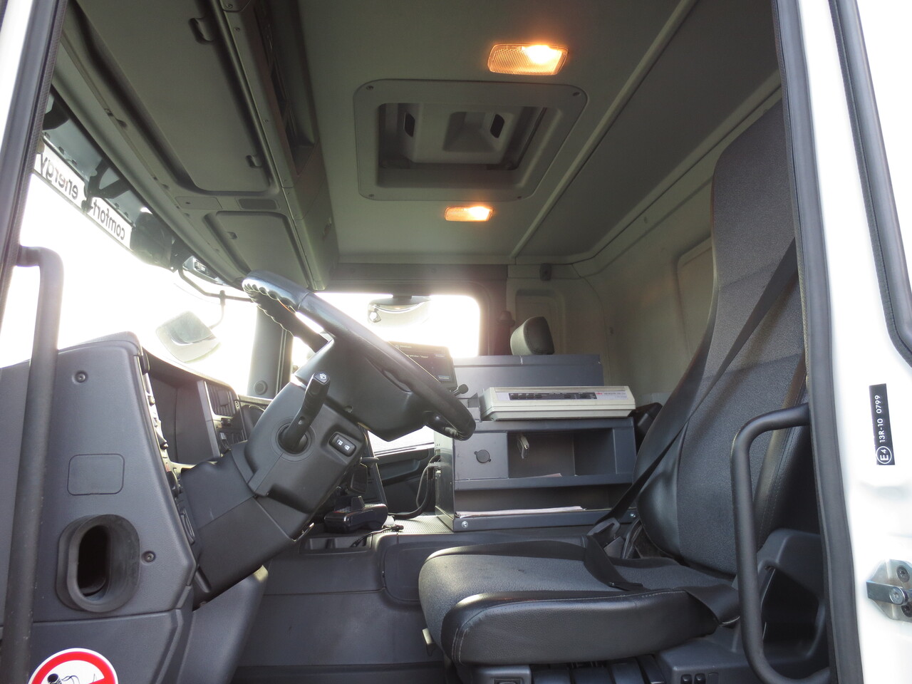 Scania P310 - Грузовик-цистерна: фото 5 Scania P310 - Грузовик-цистерна: фото 5