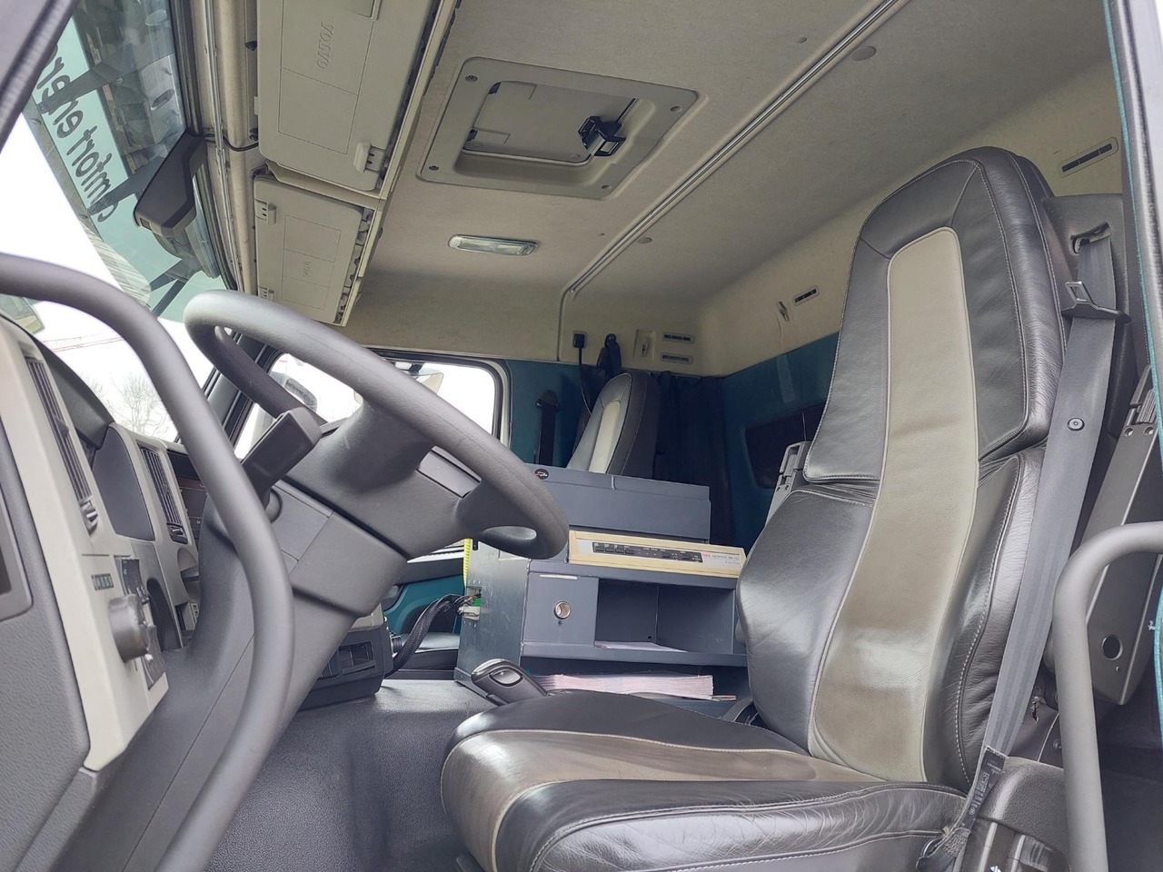 VOLVO FM - Грузовик-цистерна: фото 3 VOLVO FM - Грузовик-цистерна: фото 3