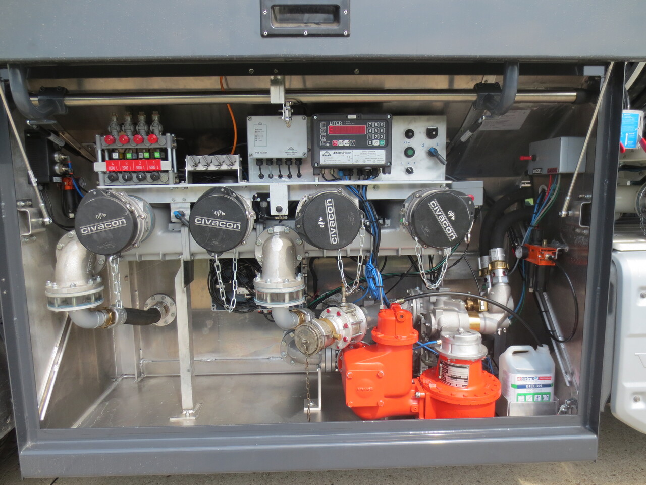 Volvo FM - Грузовик-цистерна: фото 4 Volvo FM - Грузовик-цистерна: фото 4