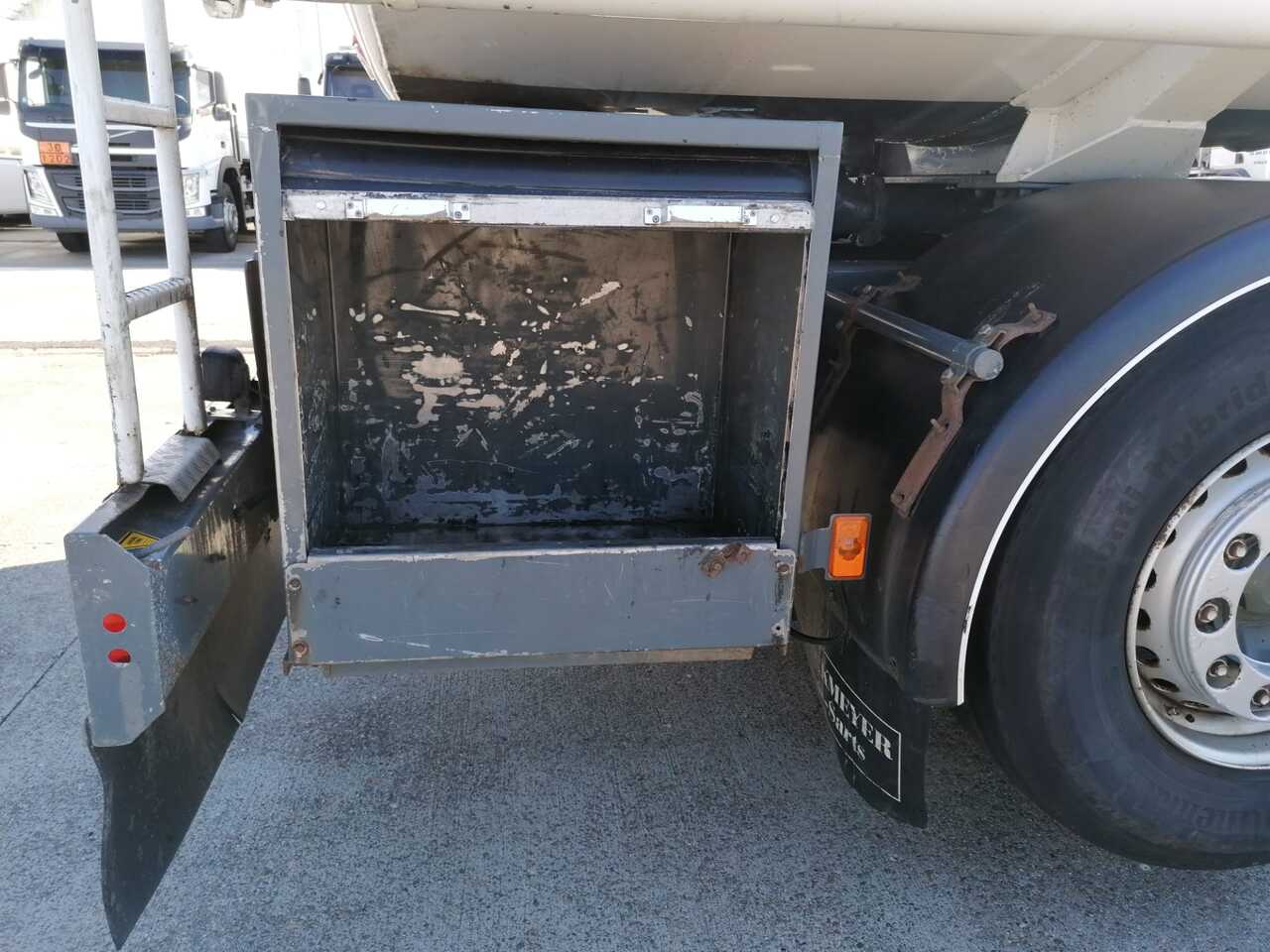 Volvo FMFH - Грузовик-цистерна: фото 4 Volvo FMFH - Грузовик-цистерна: фото 4