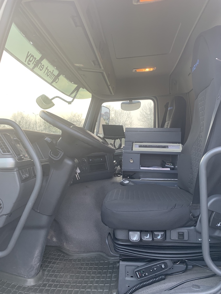 Volvo FMFH - Грузовик-цистерна: фото 3 Volvo FMFH - Грузовик-цистерна: фото 3