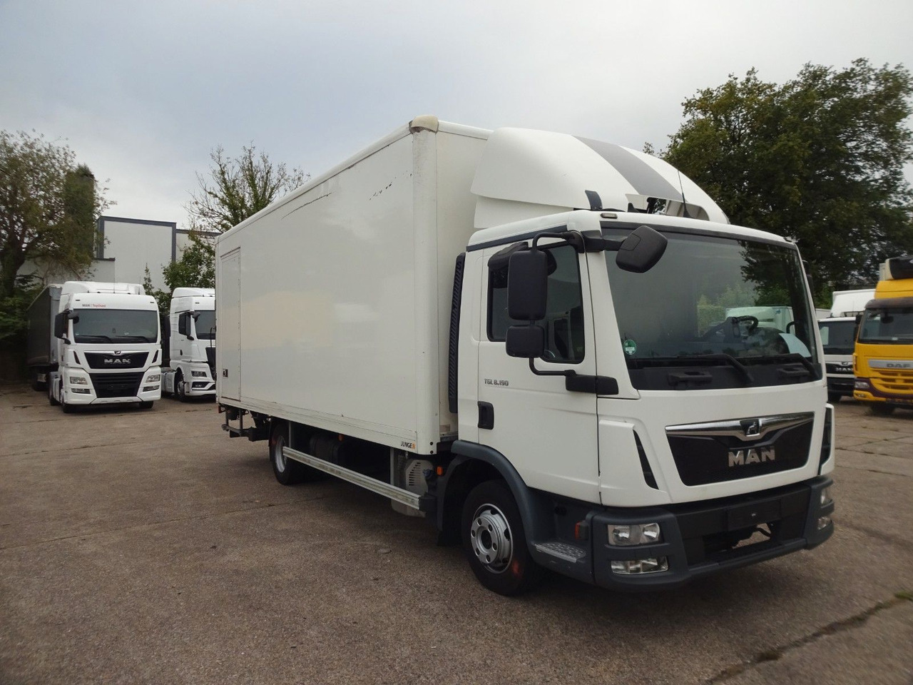 MAN TGL 8.190, LBW, Luft, Tempomat, Standheizung - Фургон с закрытым кузовом: фото 3 MAN TGL 8.190, LBW, Luft, Tempomat, Standheizung - Фургон с закрытым кузовом: фото 3