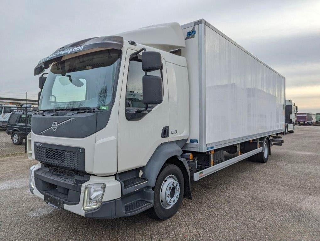 Volvo FL 210, 12tn., Isolirt, Autom, wie neu - Грузовик с закрытым кузовом: фото 1 Volvo FL 210, 12tn., Isolirt, Autom, wie neu - Грузовик с закрытым кузовом: фото 1