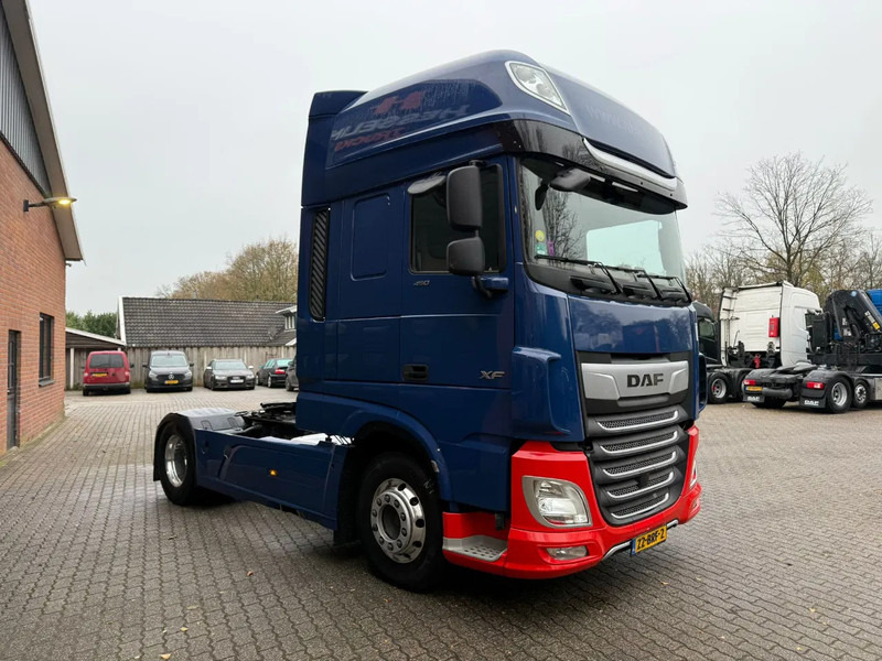 DAF XF 450 SSC Super Space LED Standairco Leer NL Truck APK 01-2026 - Тягач: фото 4 DAF XF 450 SSC Super Space LED Standairco Leer NL Truck APK 01-2026 - Тягач: фото 4