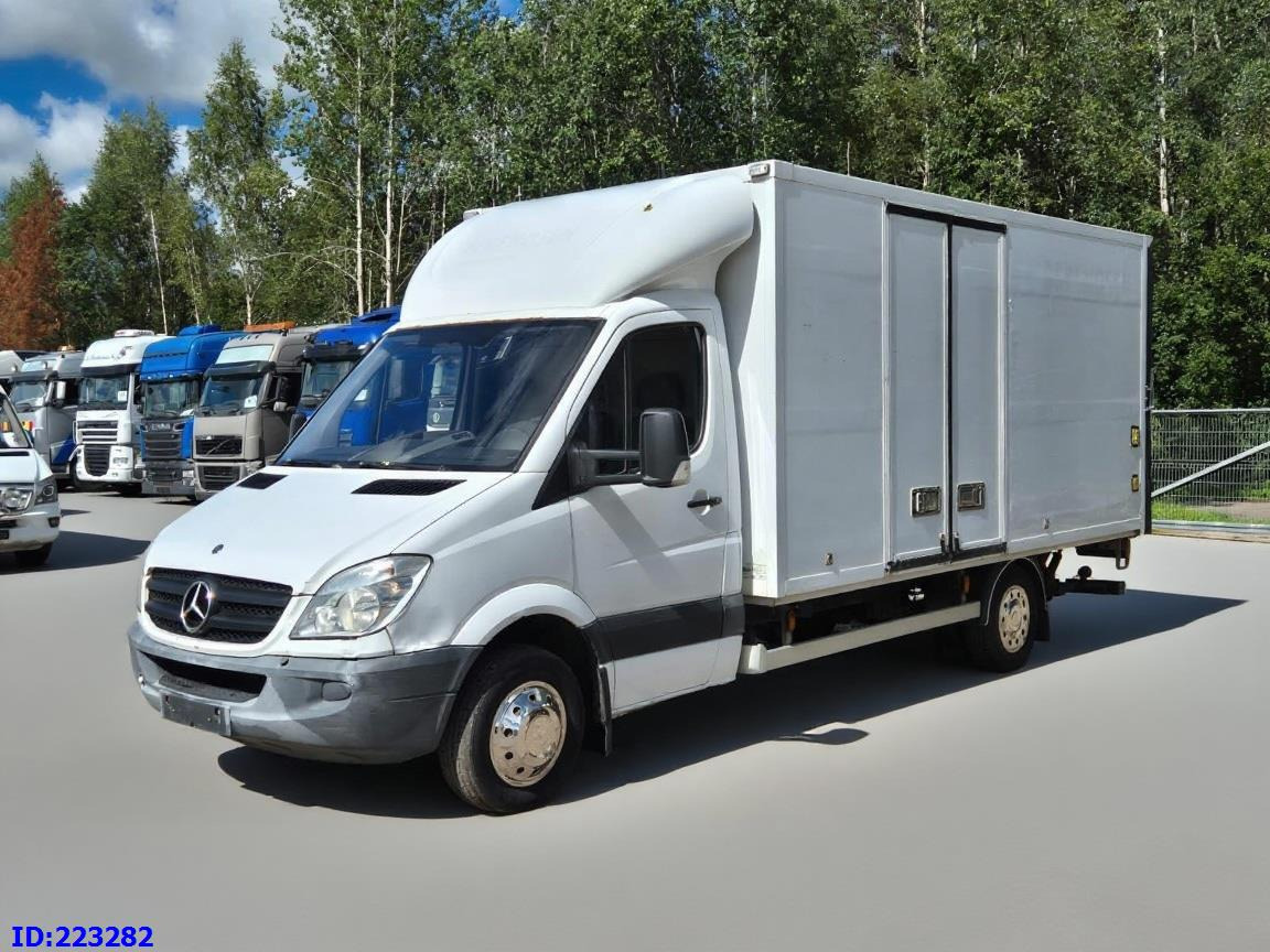 MERCEDES-BENZ Sprinter 516 SUPER - Фургон с закрытым кузовом: фото 1 MERCEDES-BENZ Sprinter 516 SUPER - Фургон с закрытым кузовом: фото 1