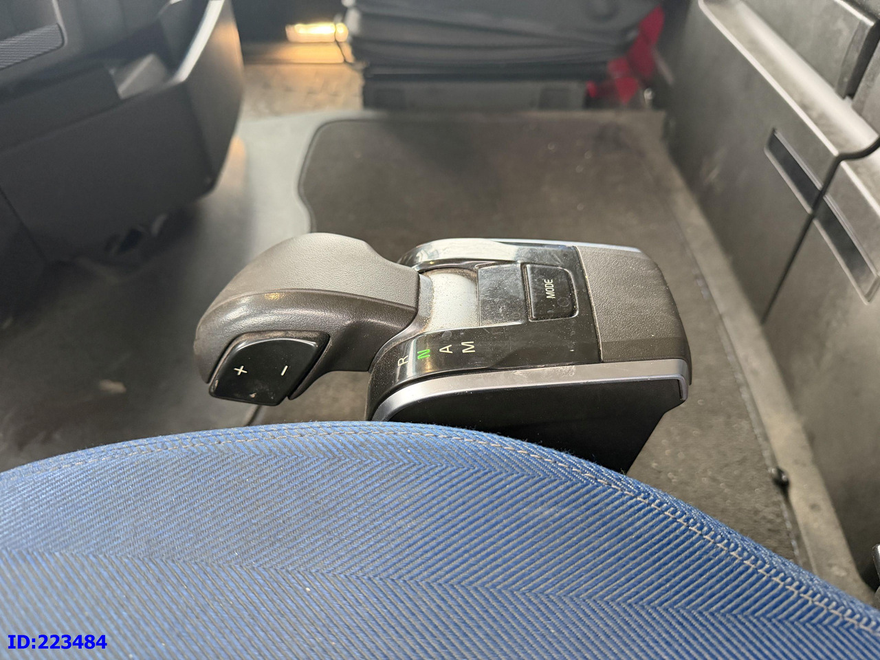 Грузовик-шасси VOLVO FH13 420HP: фото 13 Грузовик-шасси VOLVO FH13 420HP: фото 13