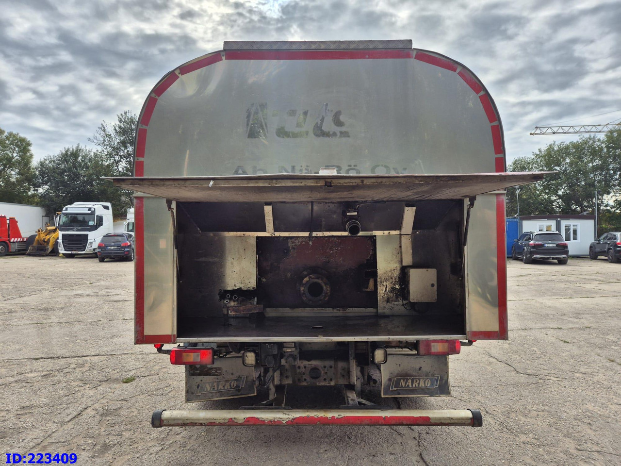 Грузовик-цистерна VOLVO FMX11 410HP 6x2  Euro5 Tank truck  15000 L: фото 6