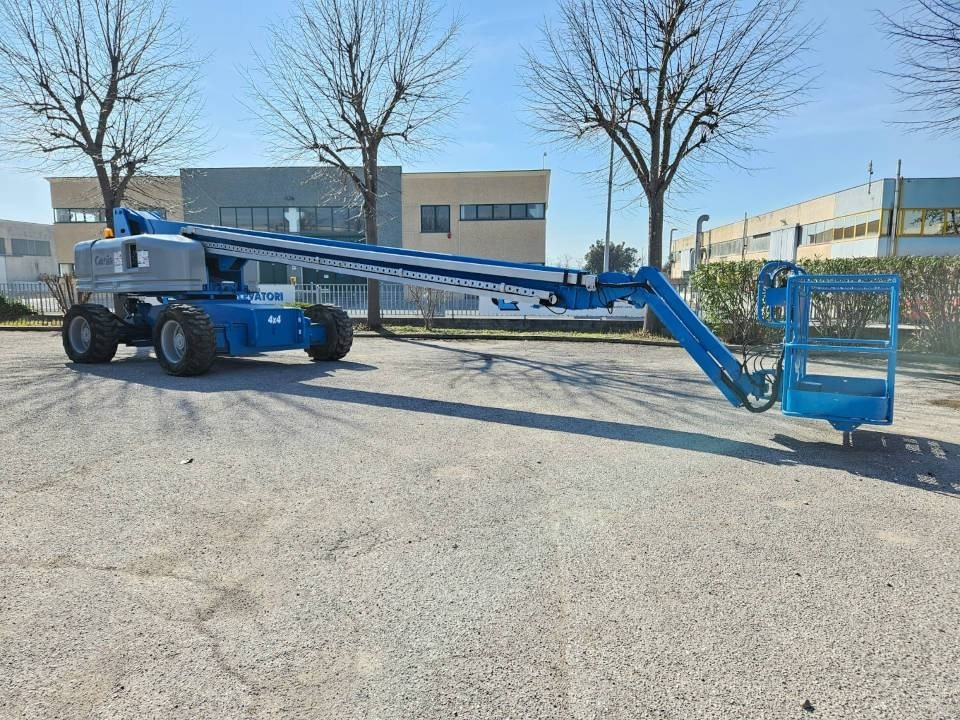 Телескопический подъемник Genie S 85 4WD: фото 17 Телескопический подъемник Genie S 85 4WD: фото 17