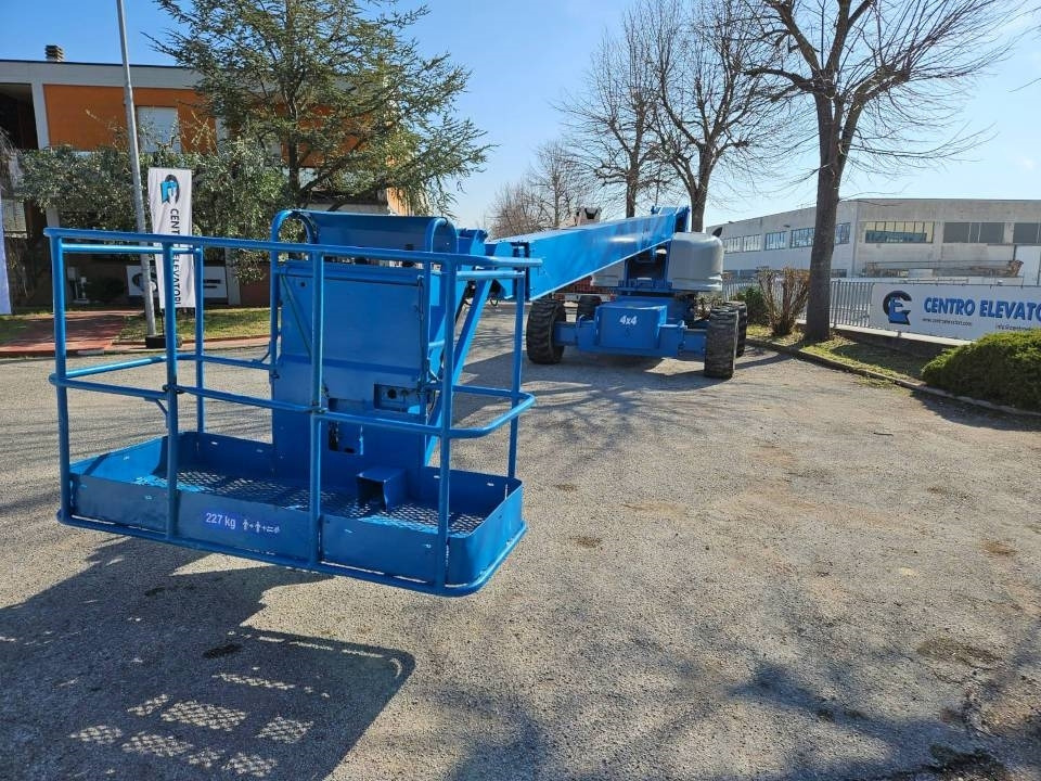 Телескопический подъемник Genie S 85 4WD: фото 7 Телескопический подъемник Genie S 85 4WD: фото 7