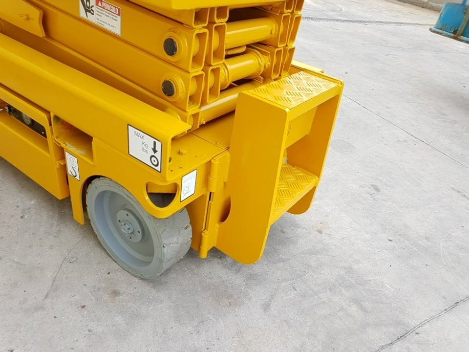 Haulotte Optimum 8 - Ножничный подъемник: фото 5 Haulotte Optimum 8 - Ножничный подъемник: фото 5