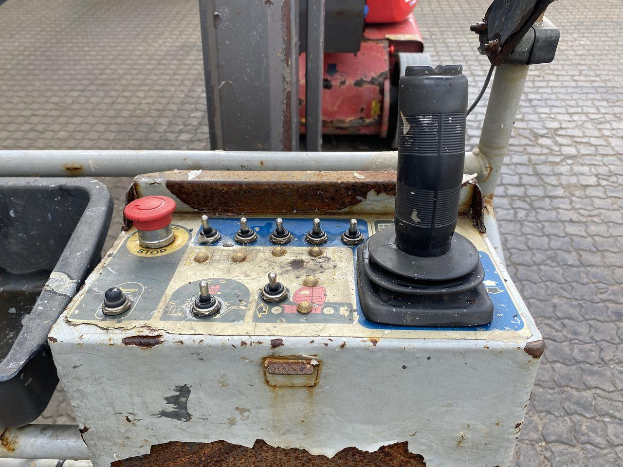 Manitou 120AETJ C 3D - Коленчатый подъемник: фото 3 Manitou 120AETJ C 3D - Коленчатый подъемник: фото 3