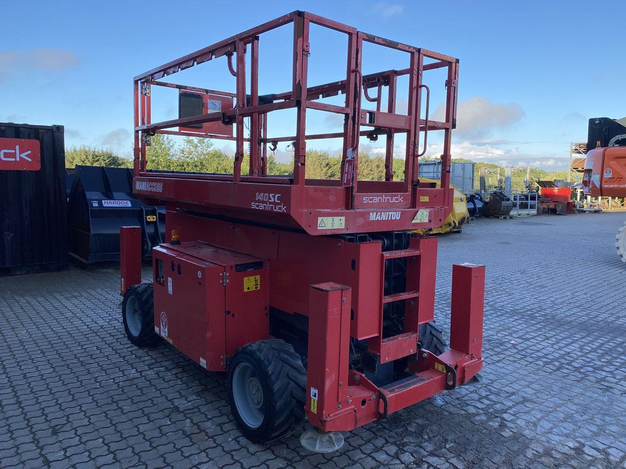 Manitou 140SC - Ножничный подъемник: фото 5 Manitou 140SC - Ножничный подъемник: фото 5