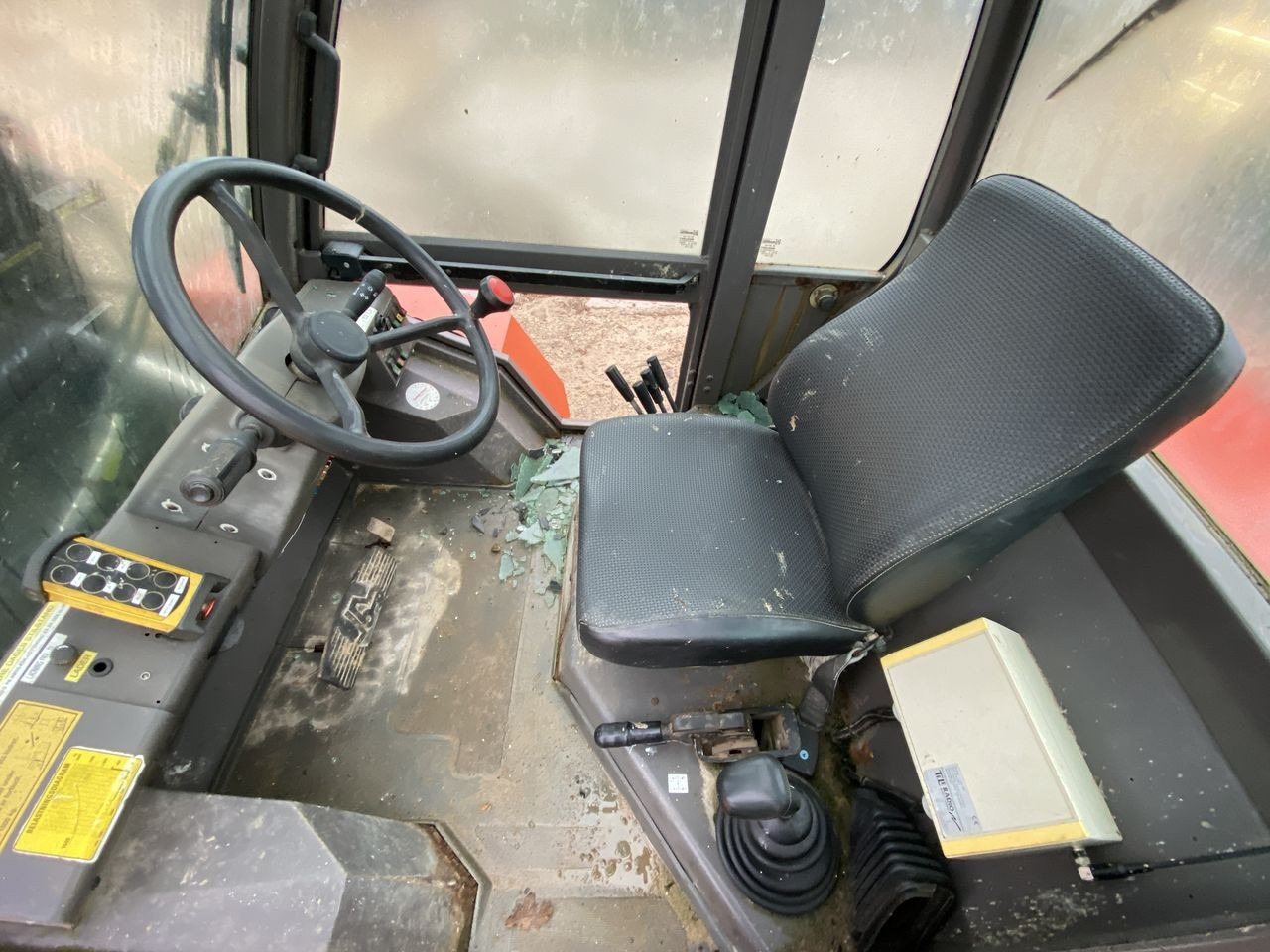 Manitou M26-4 - Дизельный погрузчик: фото 3 Manitou M26-4 - Дизельный погрузчик: фото 3