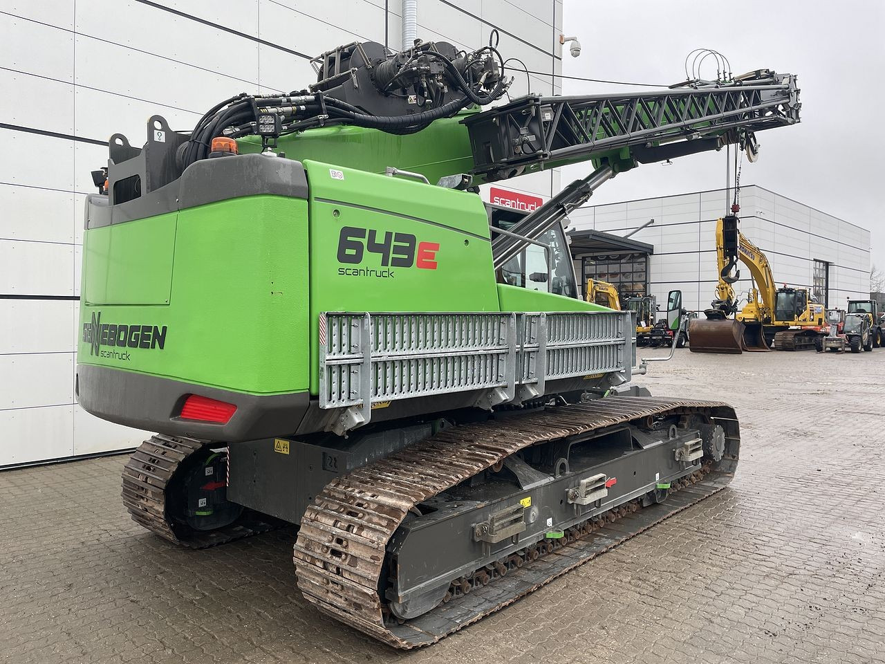 SENNEBOGEN 643E-R - Перегружатель: фото 4 SENNEBOGEN 643E-R - Перегружатель: фото 4