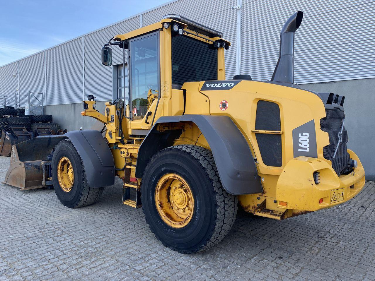 Volvo L60G - Колёсный погрузчик: фото 2 Volvo L60G - Колёсный погрузчик: фото 2