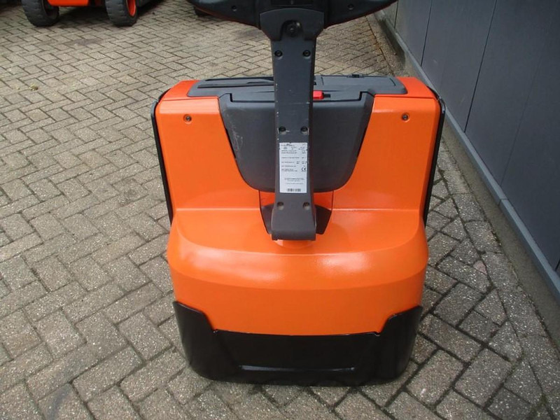 BT LWE 160 - Тележка: фото 5 BT LWE 160 - Тележка: фото 5